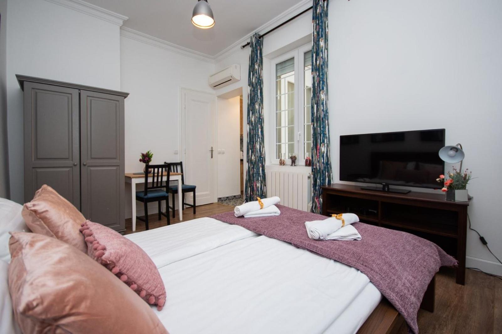 Downtown Star Apartment Belgrad Rum bild
